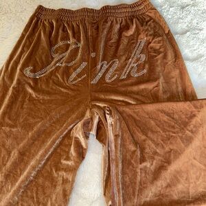 This joggers soft and comfortable